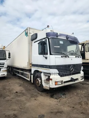 Benz Actros Coolroom 8tyres Foreign Used