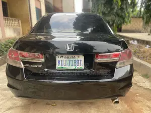 Honda Accord 2010 Black