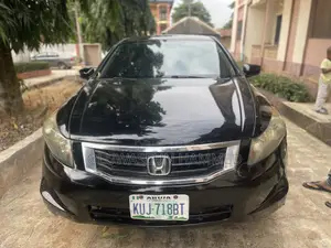 Honda Accord 2010 Black