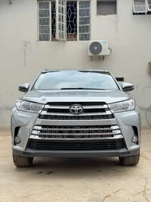 Toyota Highlander Limited V6 4x2 (3.5L 6cyl 6A) 2016 Silver