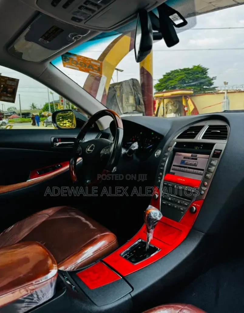 Lexus ES 2012 Black