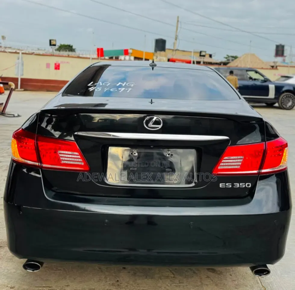 Lexus ES 2012 Black