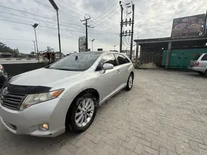 Toyota Venza AWD 2011 Silver