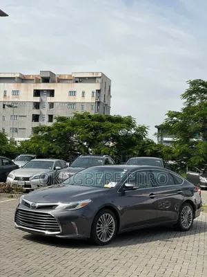 Toyota Avalon Limited FWD Sedan (3.6L 6cyl 6A) 2016 Gray