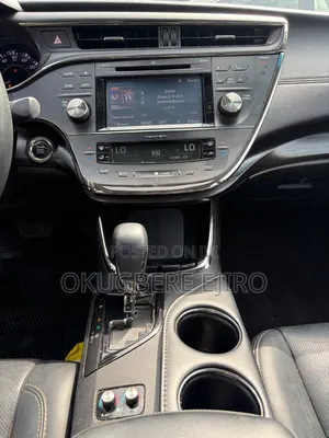 Toyota Avalon Limited FWD Sedan (3.6L 6cyl 6A) 2016 Gray