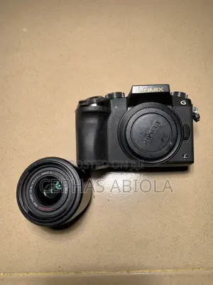 Lumix G7 Comes With Extra Dummy Battery