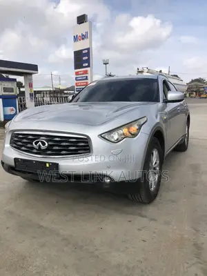Infiniti FX35 Base 4x2 (3.5L 6cyl 7A) 2011 Silver
