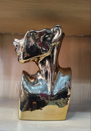 Modern Gold Ceramic Face Bust Home Decor Statue