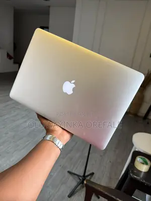 Laptop Apple MacBook Pro 2015 16GB Intel Core i7 SSD 500GB