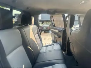 Toyota Hilux 2023 Black