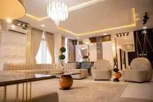 Luxury 3Bedroom Apartment