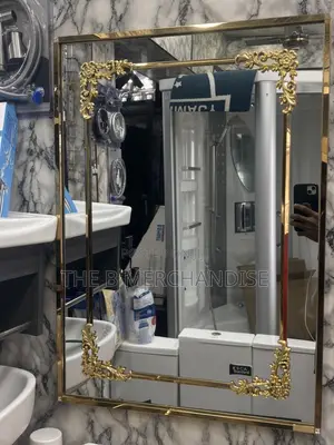 Decorative Gold-Finished Wall Mirror