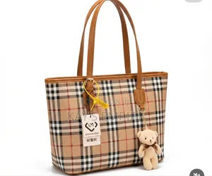 SINAHUSSI Vintage Classic Checkered Plaid Tote With Teddy Bear Charm