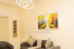 Luxury 2 Bedroom Apartment (Peridot)