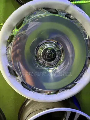 22 Inches for Mercedes Maybach 2026 Model