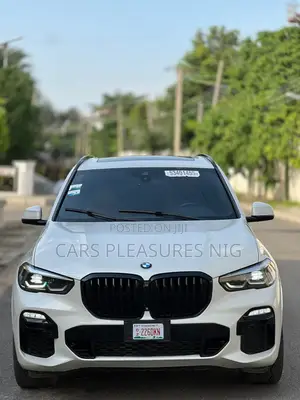 BMW X5 sDrive40i 2021 White