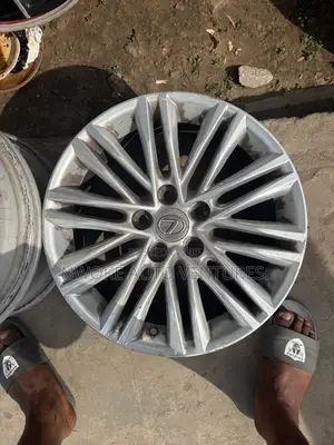 17 Inches for Lexus ES350 2026 Model