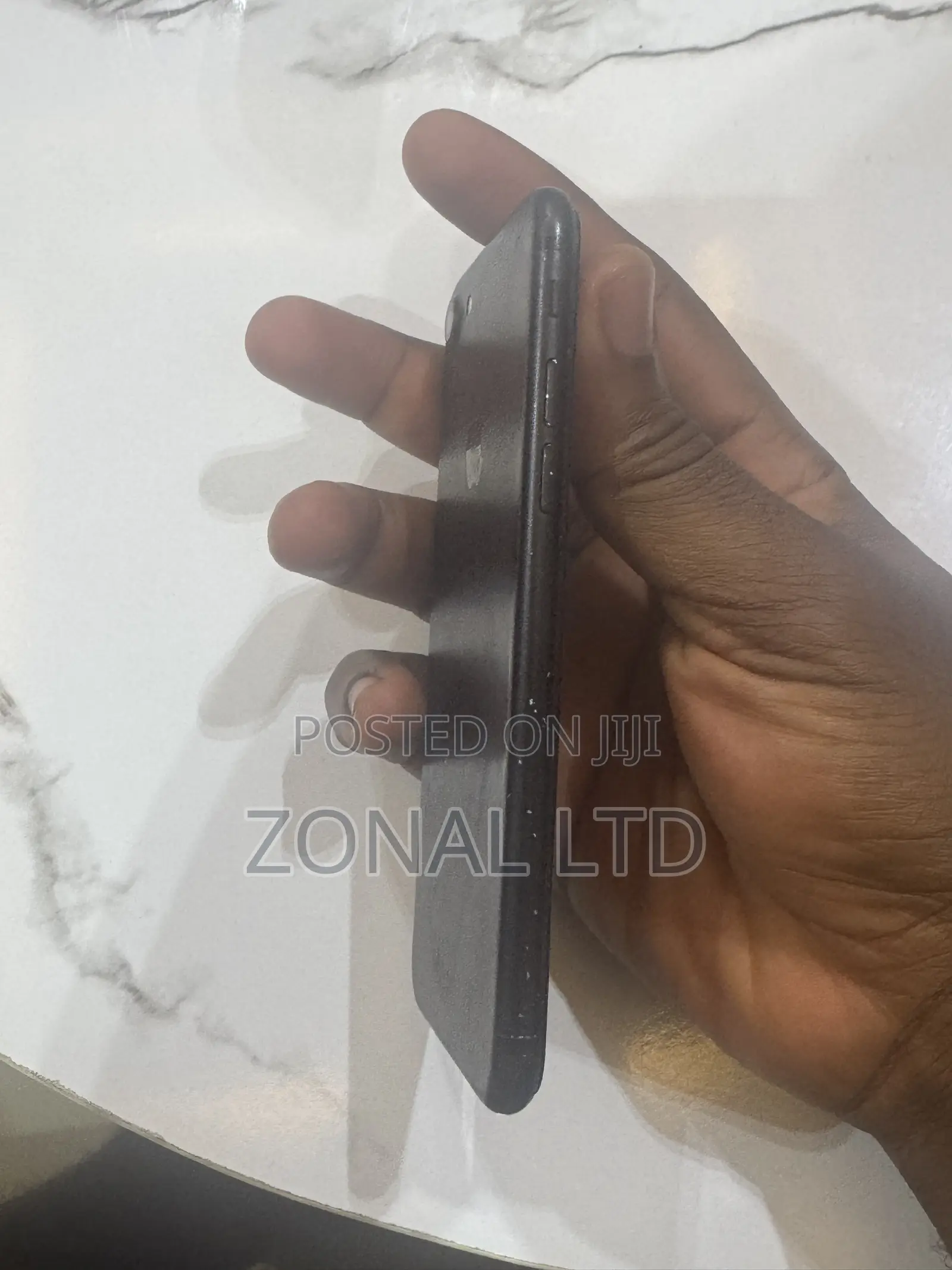 Apple iPhone 7 32 GB Black