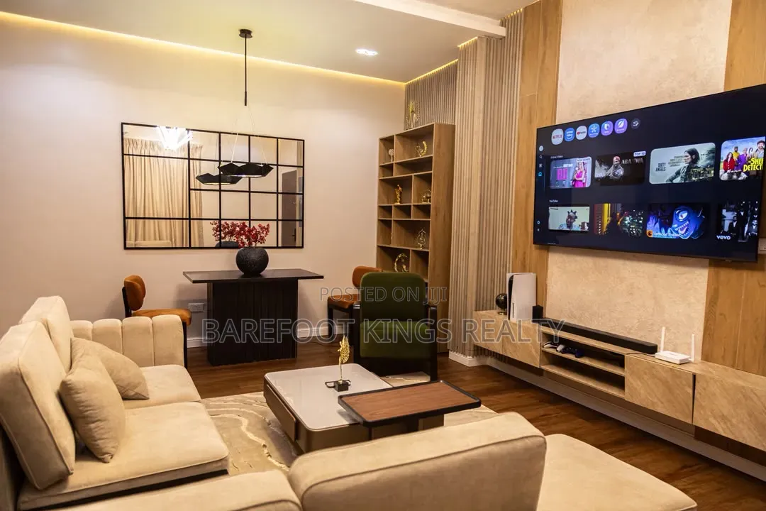 Beautiful 2 Bedroom Apartment