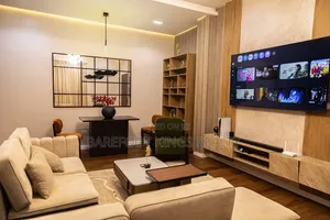 Beautiful 2 Bedroom Apartment
