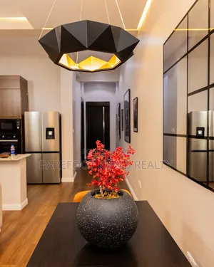 Beautiful 2 Bedroom Apartment