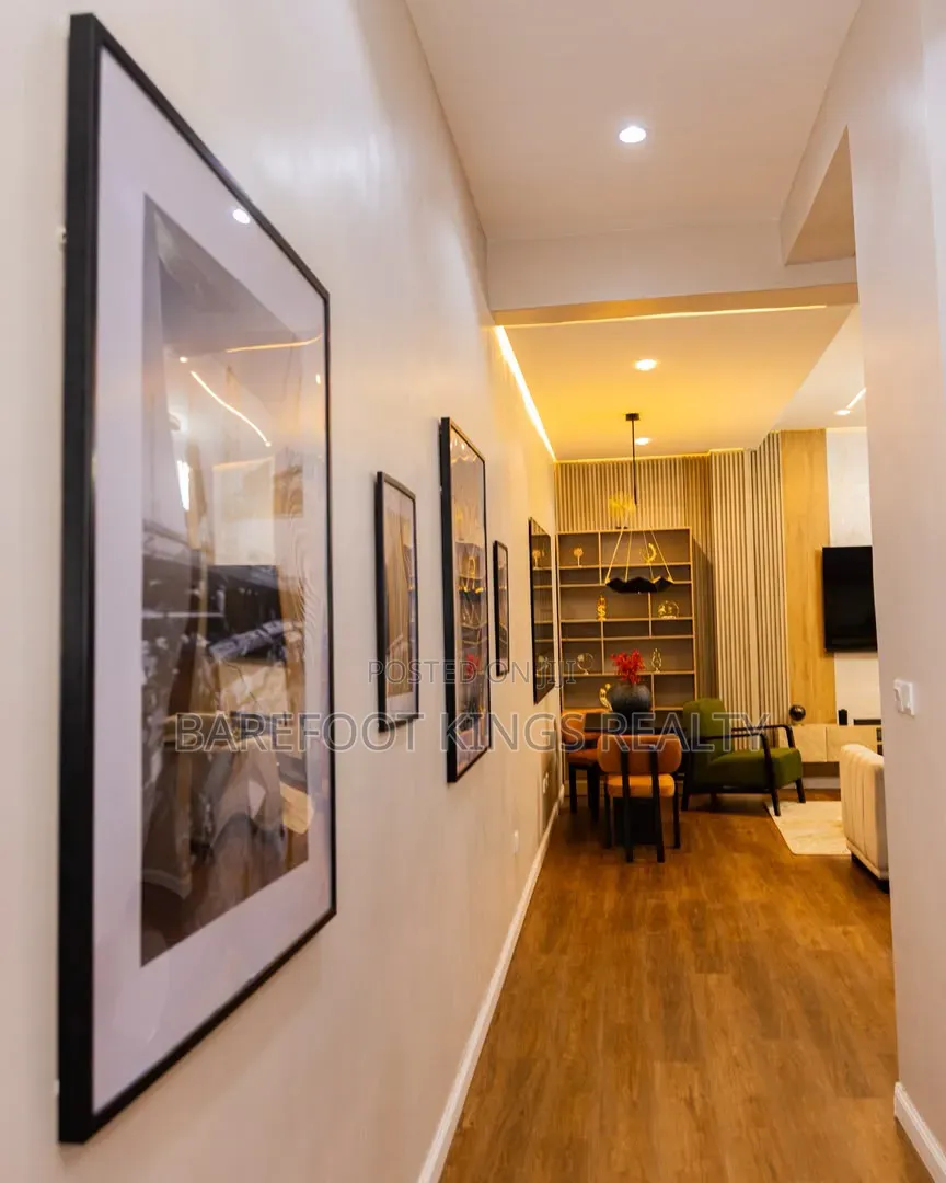 Beautiful 2 Bedroom Apartment