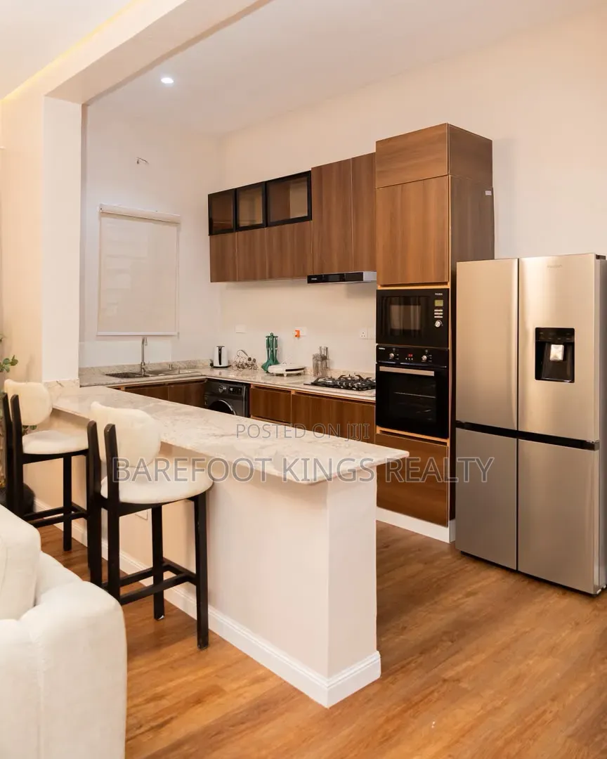 Beautiful 2 Bedroom Apartment