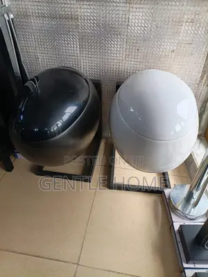 Egg Shape Conceal Wc