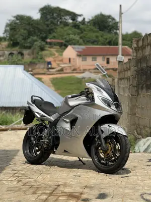 Triumph Bike 2010 Silver