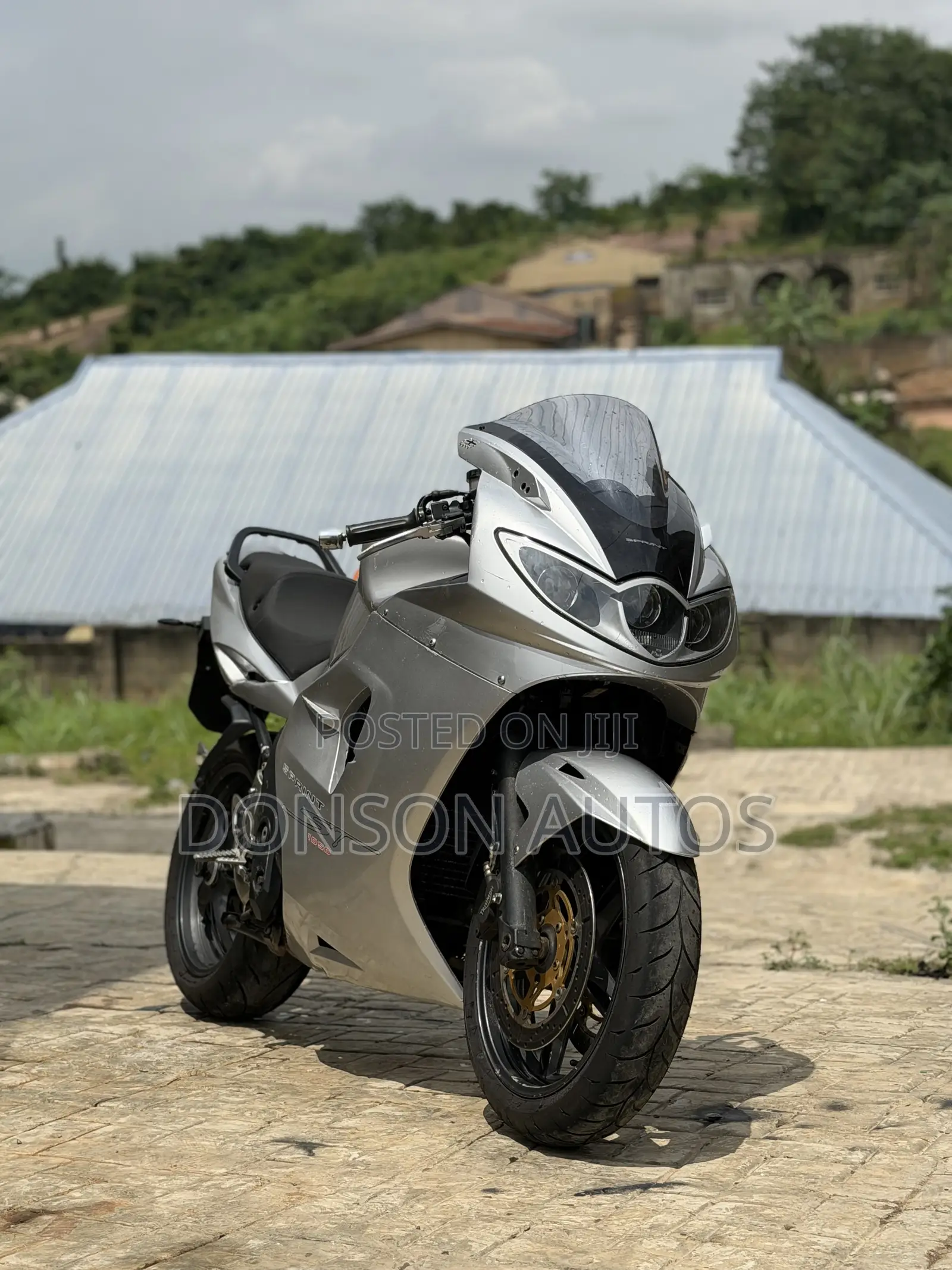 Triumph Bike 2010 Silver