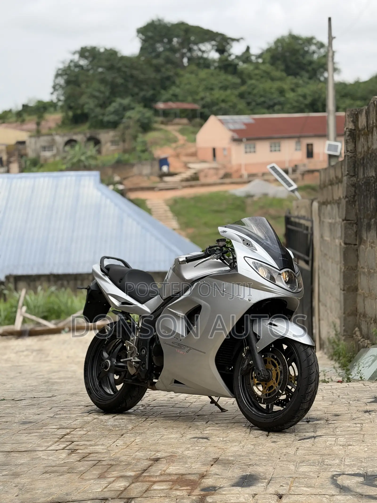 Triumph Bike 2010 Silver