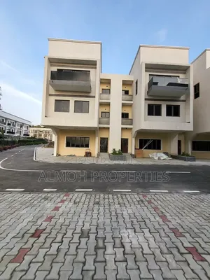 4bdrm Townhouse/Terrace in Guzape District for sale