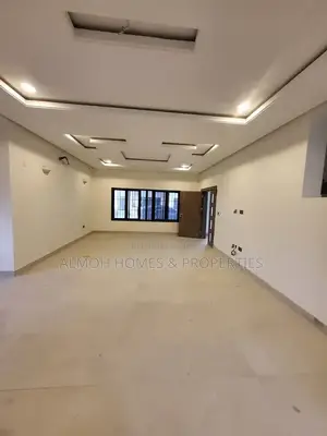 4bdrm Townhouse/Terrace in Guzape District for sale