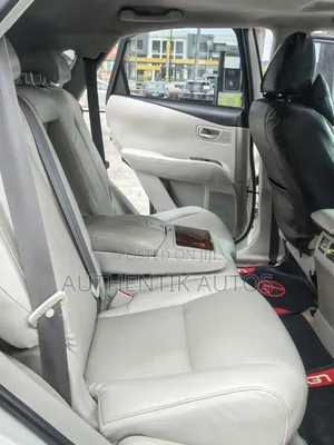 Lexus RX 2010 White
