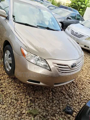 Toyota Camry 2008 Gold