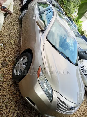 Toyota Camry 2008 Gold