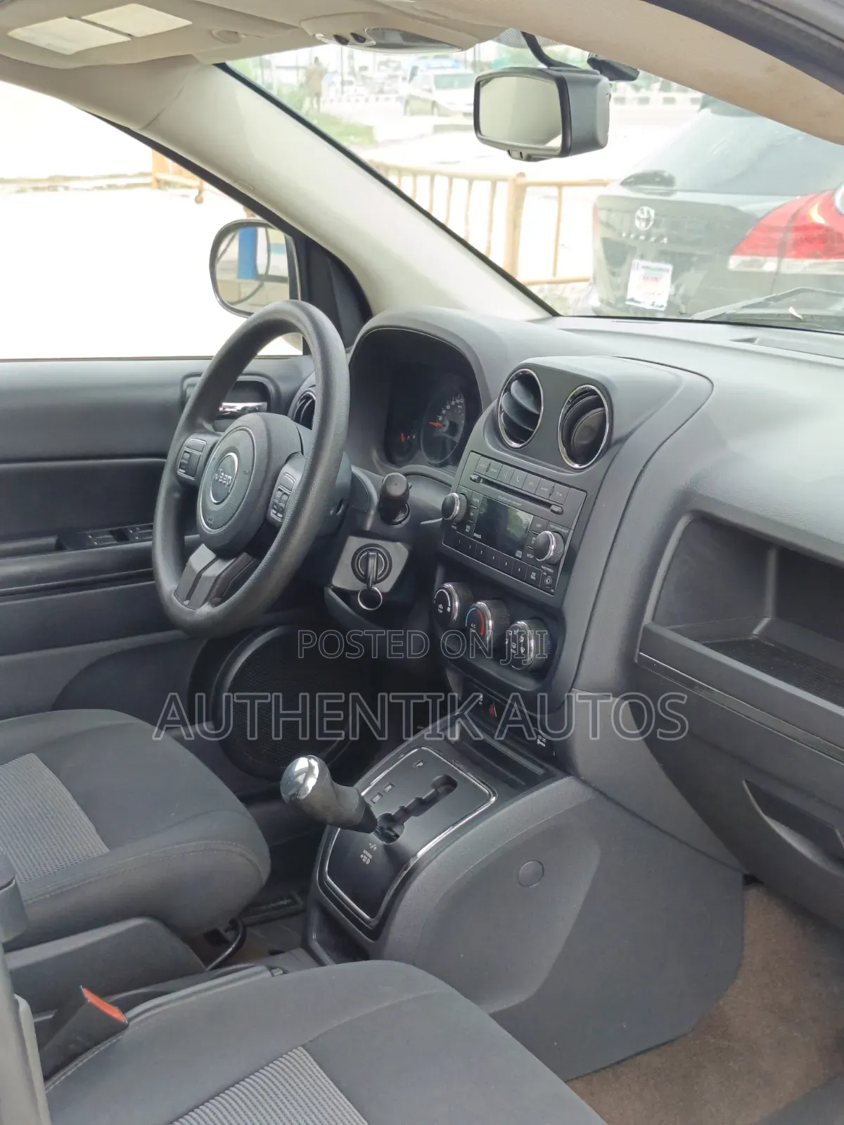 Jeep Compass 2013 Gray