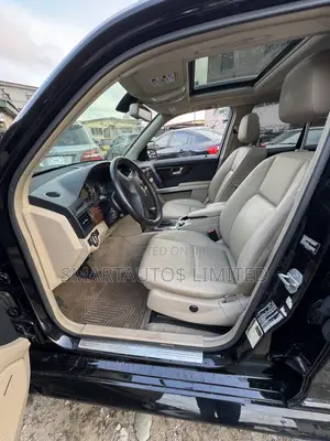 Mercedes-Benz GLK-Class 350 4MATIC 2010 Black