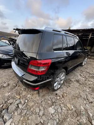 Mercedes-Benz GLK-Class 350 4MATIC 2010 Black