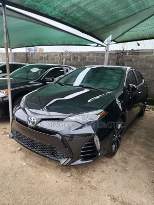 Toyota Corolla 2015 Black