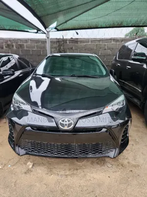 Toyota Corolla 2015 Black