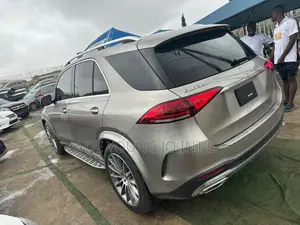 Mercedes-Benz GLE-Class GLE 350 4MATIC 2022 Brown