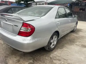 Toyota Camry SE 4dr Sedan (2.4L 4cyl 4A) 2003 Silver