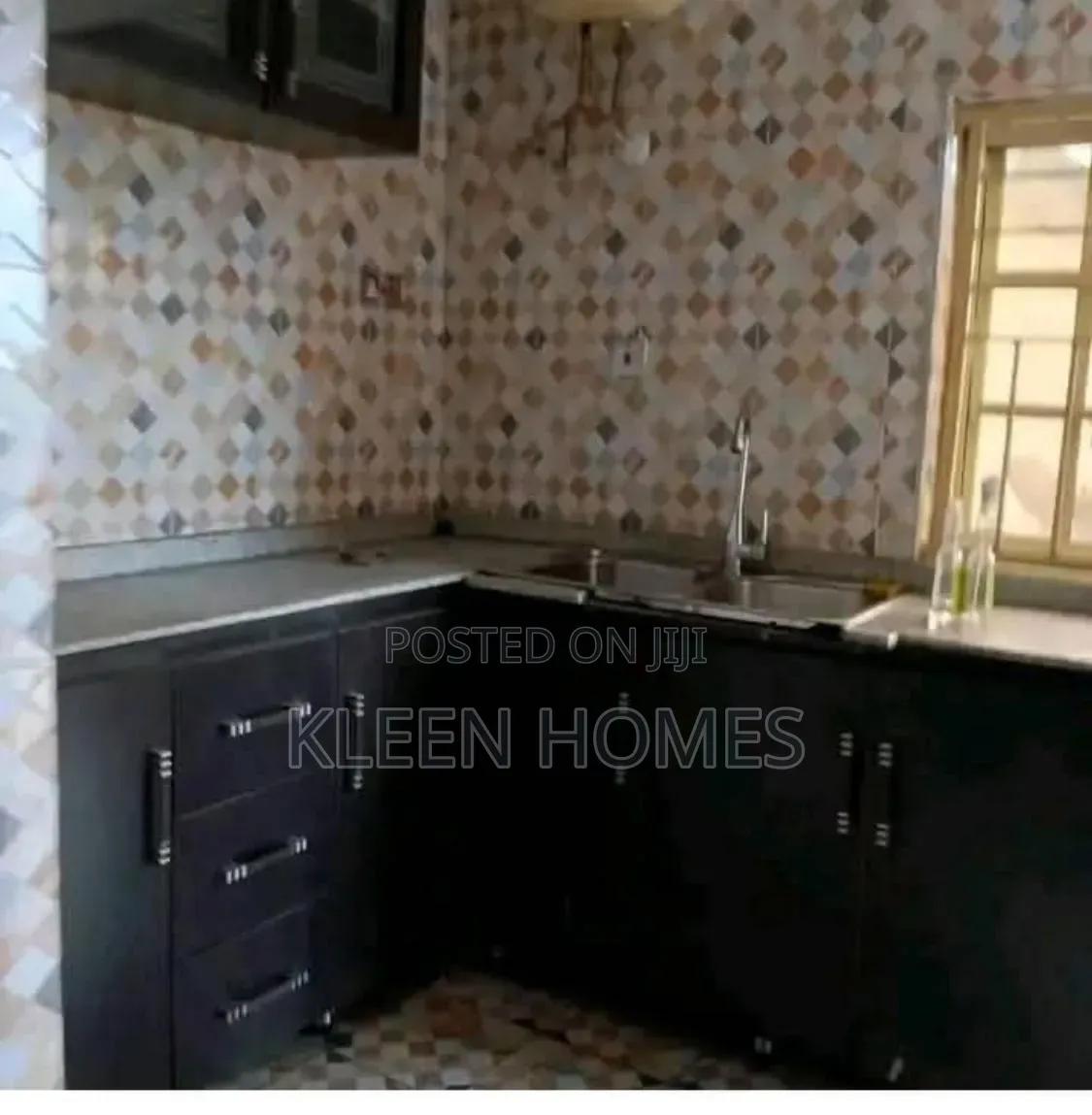 Shared Room for Short Let
