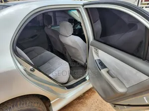 Toyota Corolla 2004 Silver