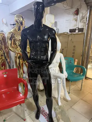 Black Fibe Male Mannequin