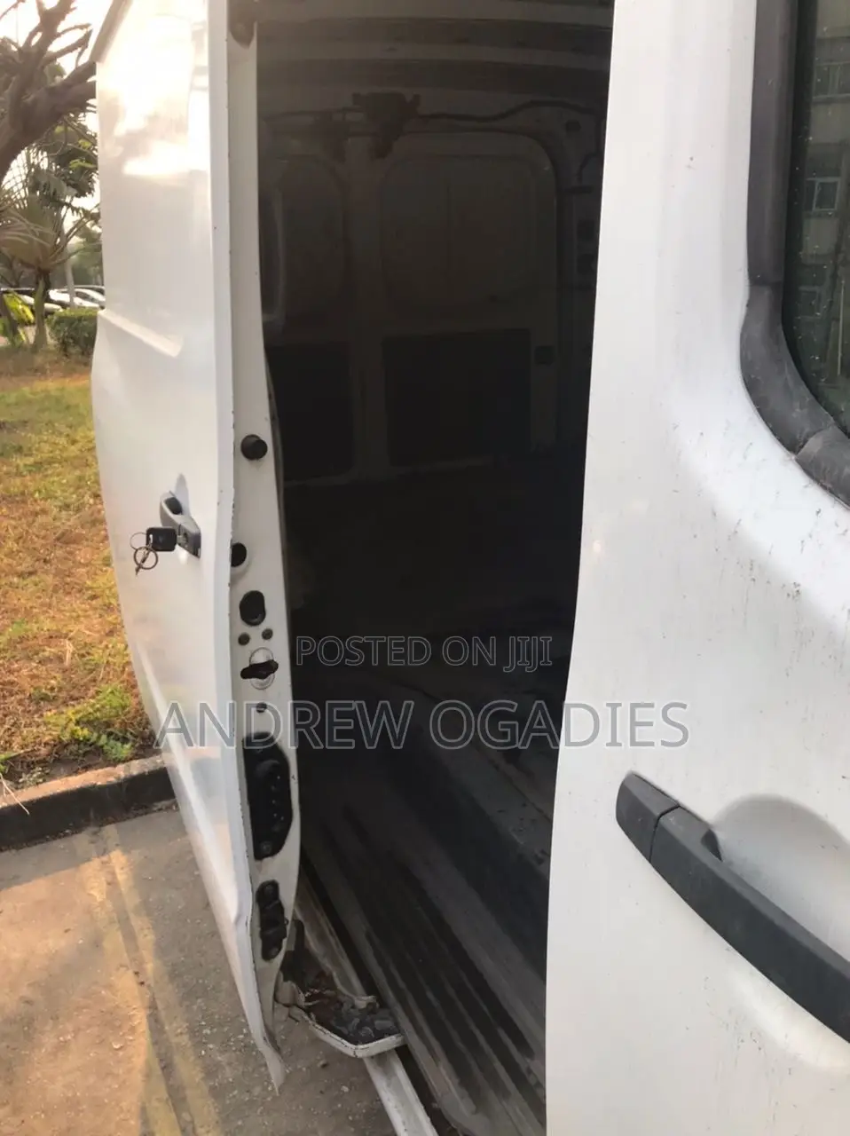 Nissan NV200 2016 White
