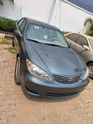 Toyota Camry 2004 Blue
