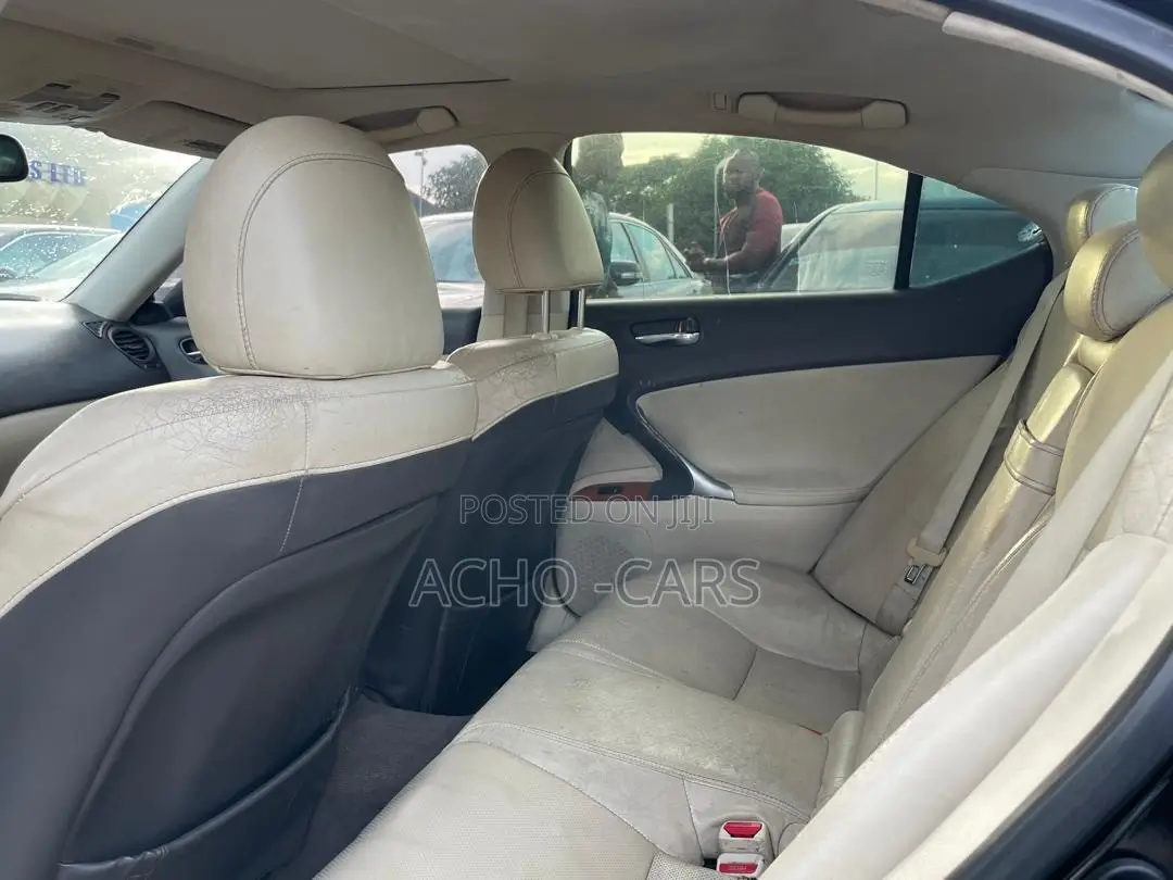 Lexus IS 2009 Black