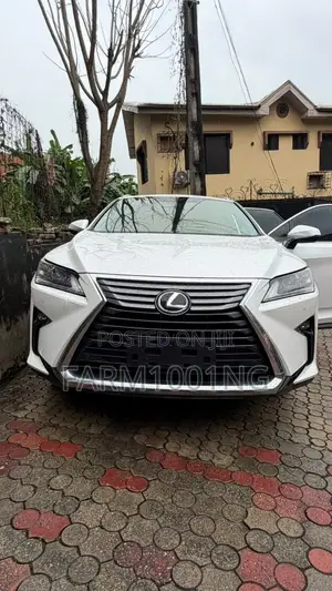 Lexus RX 300 4WD 2019 White